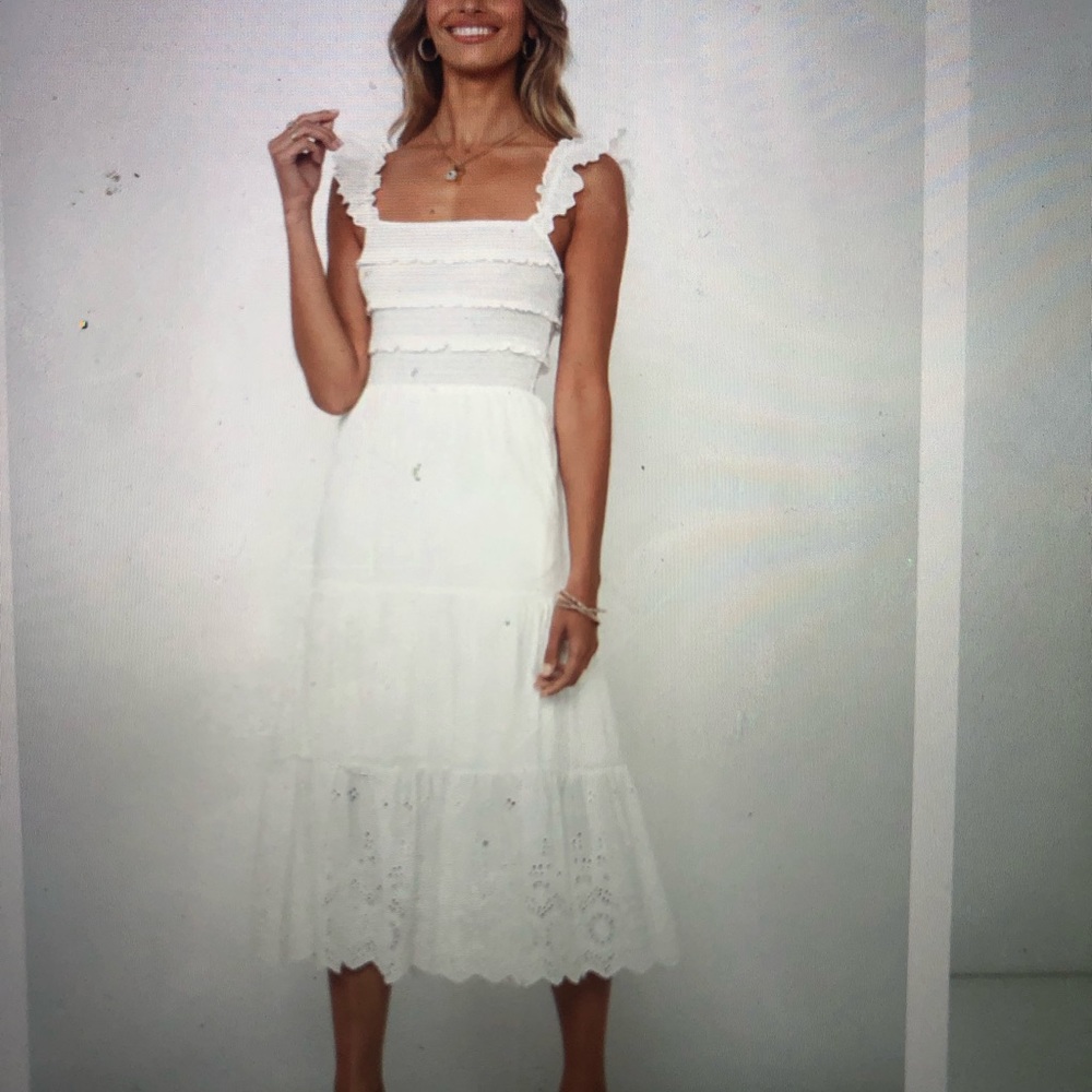 White Summer HelloMolly Midi Dress. “Let Me Fall In love Midi Dress”